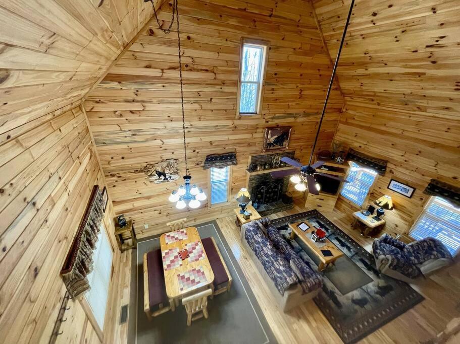 2 Bed Cabin Hot Tub Close To Helen #16 Екстериор снимка