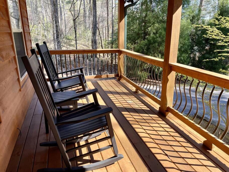 2 Bed Cabin Hot Tub Close To Helen #16 Екстериор снимка